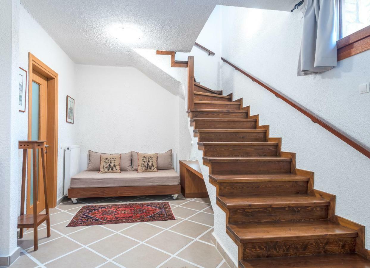 Villa Almira Luxury Apartments Ouranoupoli Dış mekan fotoğraf